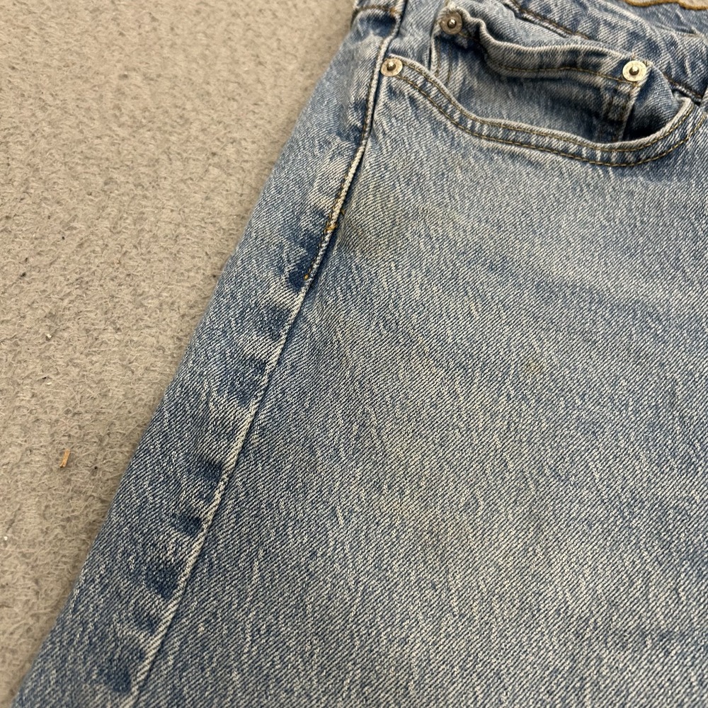 Levis Jeans Mens 34x30 Blue Denim 514 Slim Straight Light Wash Stretch American - Picture 3 of 15